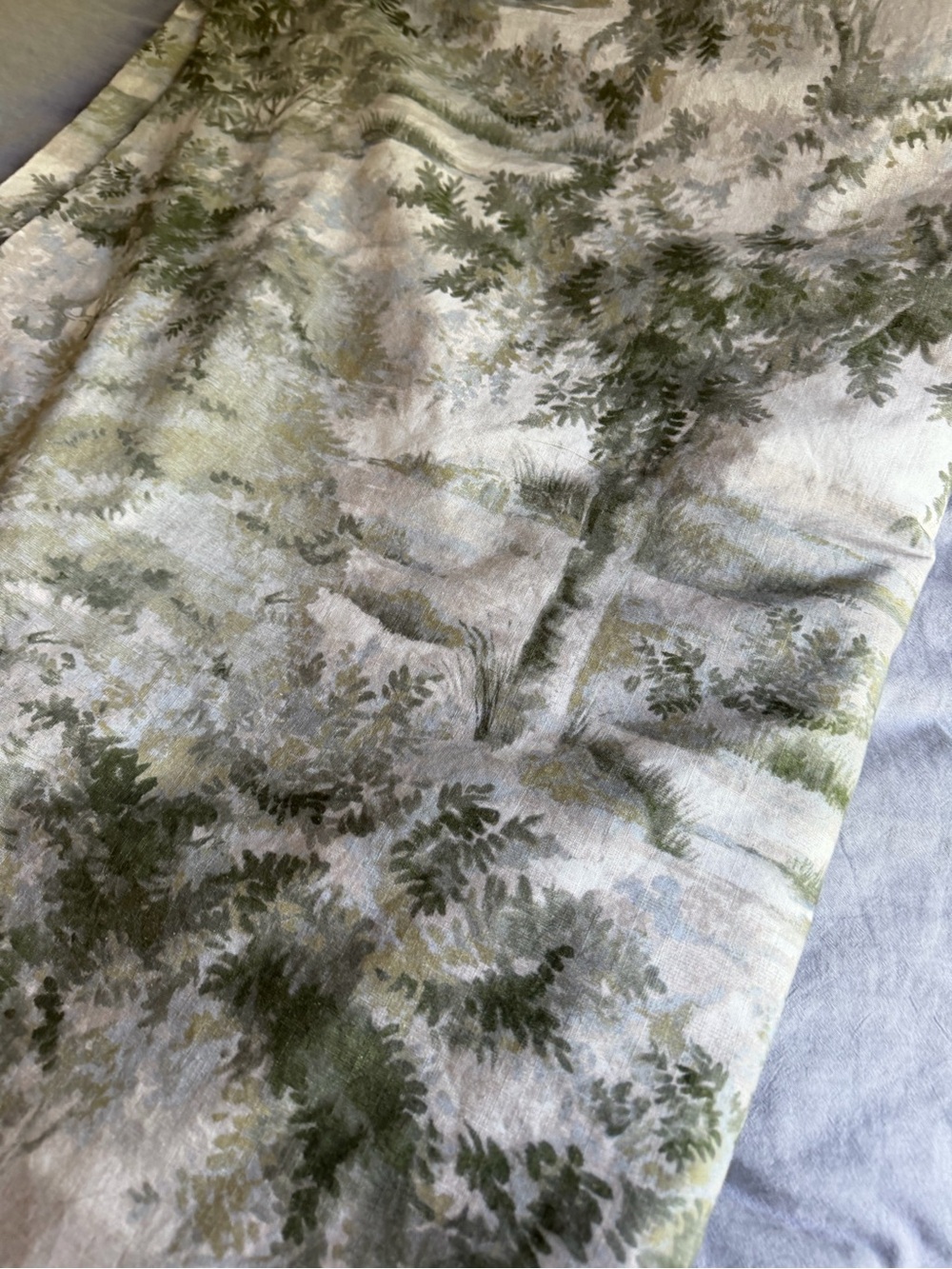 Pottery Barn Green and Beige Toile Duvet Cover - Picture 6 of 11